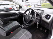 Peugeot 108 Active Automatic