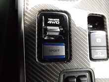 Mitsubishi Outlander PHEV TwinMotor Dynamic