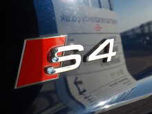 Audi S4 TFSI V6 Black Edition