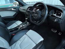Audi S4 TFSI V6 Black Edition