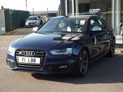 3.0 TFSI V6 Black Edition Saloon 4dr Petrol S Tronic quattro Euro 5 (s/s) (333 ps)