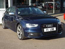 Audi S4 TFSI V6 Black Edition
