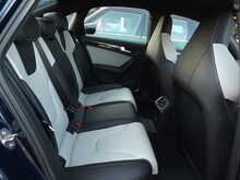Audi S4 TFSI V6 Black Edition