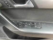 Volkswagen Passat TDI BlueMotion Tech Highline