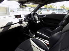 Audi A1 TDI S line AUTOMATIC