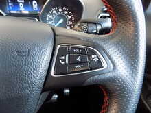Ford Kuga TDCi EcoBlue ST-Line Edition
