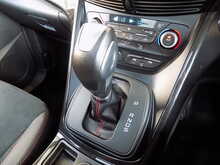 Ford Kuga TDCi EcoBlue ST-Line Edition