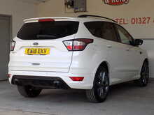 Ford Kuga TDCi EcoBlue ST-Line Edition