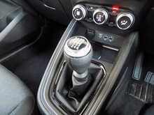 Renault Clio TCe Iconic Edition