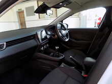 Renault Clio TCe Iconic Edition