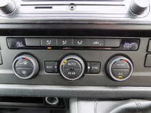 Volkswagen Transporter Shuttle TDI BlueMotion Tech SE