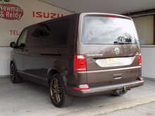 Volkswagen Transporter Shuttle TDI BlueMotion Tech SE