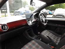 Volkswagen up! TSI up! GTI 