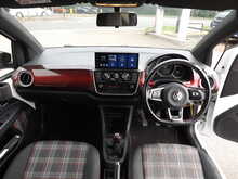 Volkswagen up! TSI up! GTI 