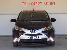 Toyota AYGO VVT-i x-press