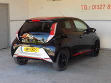 Toyota AYGO VVT-i x-press