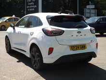 Ford Puma T EcoBoost MHEV ST