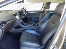 Ford Mondeo EcoBlue Titanium Edition