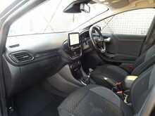 Ford Puma T EcoBoost MHEV Titanium