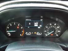 Ford Puma T EcoBoost MHEV Titanium