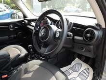 MINI Hatch Cooper Classic