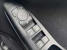 Ford Fiesta T EcoBoost Active 1