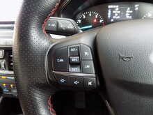 Ford Focus T EcoBoost ST-Line