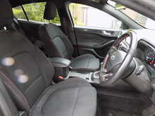 Ford Focus T EcoBoost ST-Line