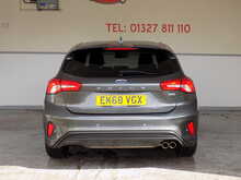 Ford Focus T EcoBoost ST-Line
