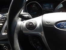 Ford Focus Titanium Navigator