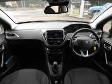 Peugeot 208 PureTech Tech Edition