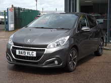 Peugeot 208 PureTech Tech Edition