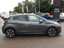 Peugeot 208 PureTech Tech Edition