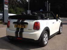 MINI Convertible Cooper Classic