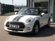 MINI Convertible Cooper Classic