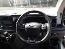 Ford Transit 350 EcoBlue Leader