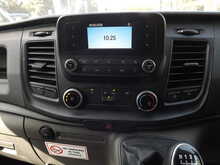 Ford Transit 350 EcoBlue Leader