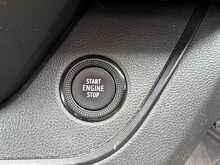 Renault Trafic dCi Blue SL28 Sport+