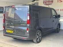 Renault Trafic dCi Blue SL28 Sport+