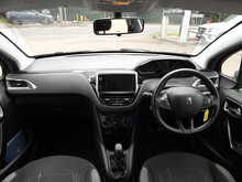 Peugeot 208 VTi Active
