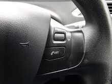 Peugeot 208 VTi Active