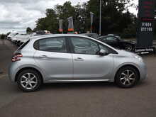 Peugeot 208 VTi Active