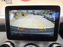 Mercedes-Benz GLA GLA200d Sport