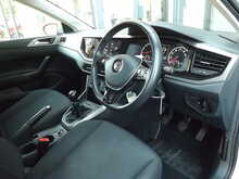 Volkswagen Polo SE