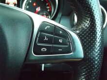 Mercedes-Benz GLA GLA200 AMG Line
