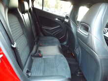 Mercedes-Benz GLA GLA200 AMG Line