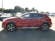 Mercedes-Benz GLA GLA200 AMG Line