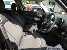 MINI Countryman Cooper SE Classic PHEV