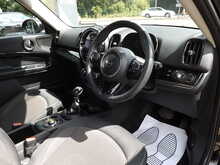 MINI Countryman Cooper SE Classic PHEV