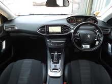 Peugeot 308 PureTech Allure